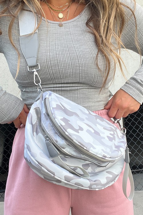 Light Grey Camouflage Print Gold Chain Strap Double Zipper Crossbody